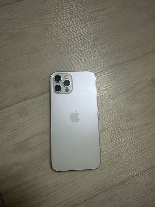 iPhone 12 Pro 256 ГБ