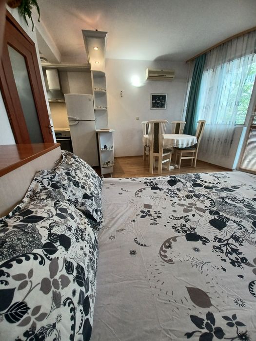 Студио Левски до Технически университет под наем нощувки Варна