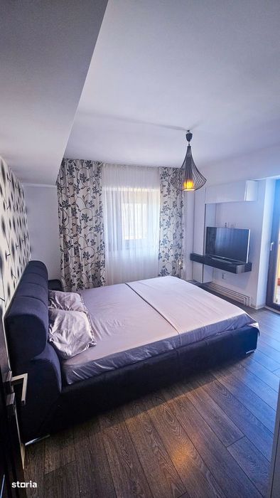 Apartament 3 camere Zona Centrală