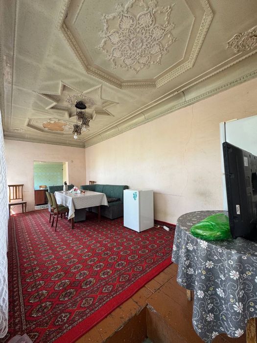 Урикзор 6 сот 7 хона урта ремонт Масжид ва Орикзор бозорига 400 метр