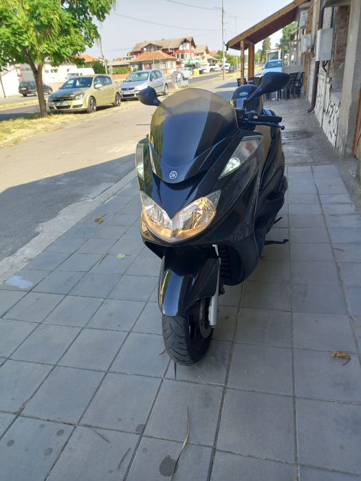 YAMAHA Majesty 400i