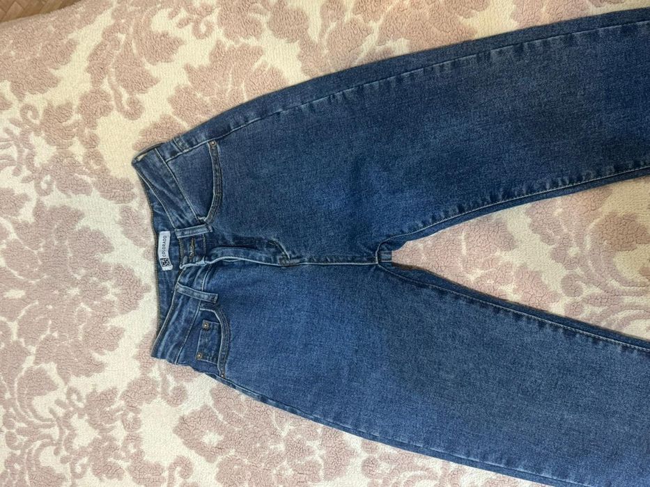 Продам новые джинсы