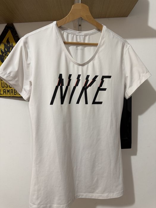 Tricou dama Nike