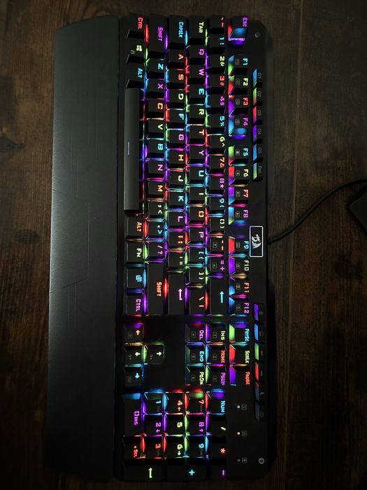 Tastatura mecanica RedDragon Indrah