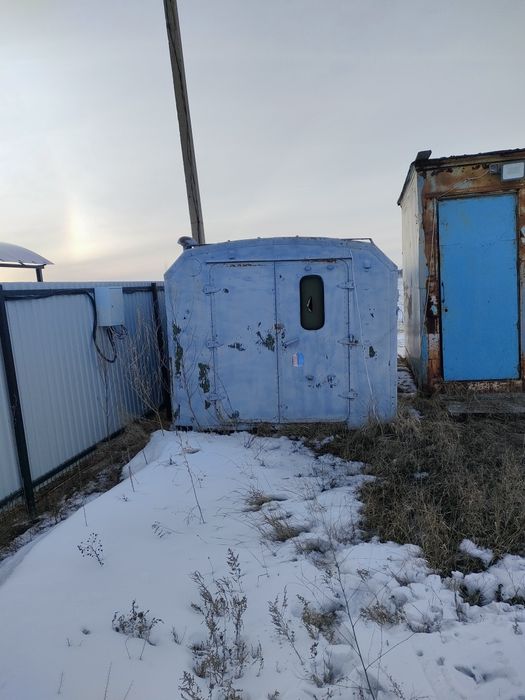 Продам две бытовки вагончик