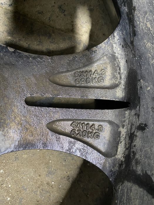 Комлект дисков с шинами! 235/65/17