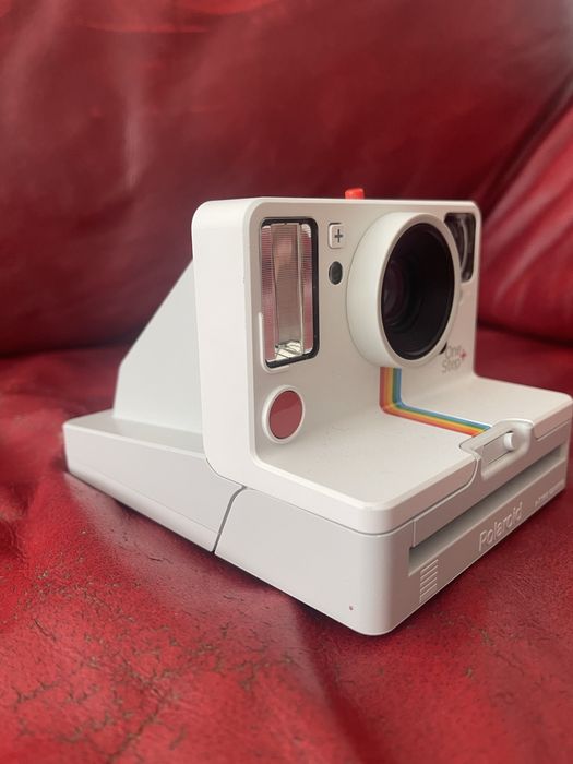 Инстантна фото камера Polaroid Now I-type бял