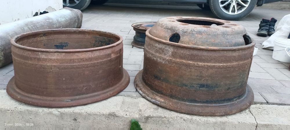 Продам диски на КамАЗ. КрАЗ, Пассат В3