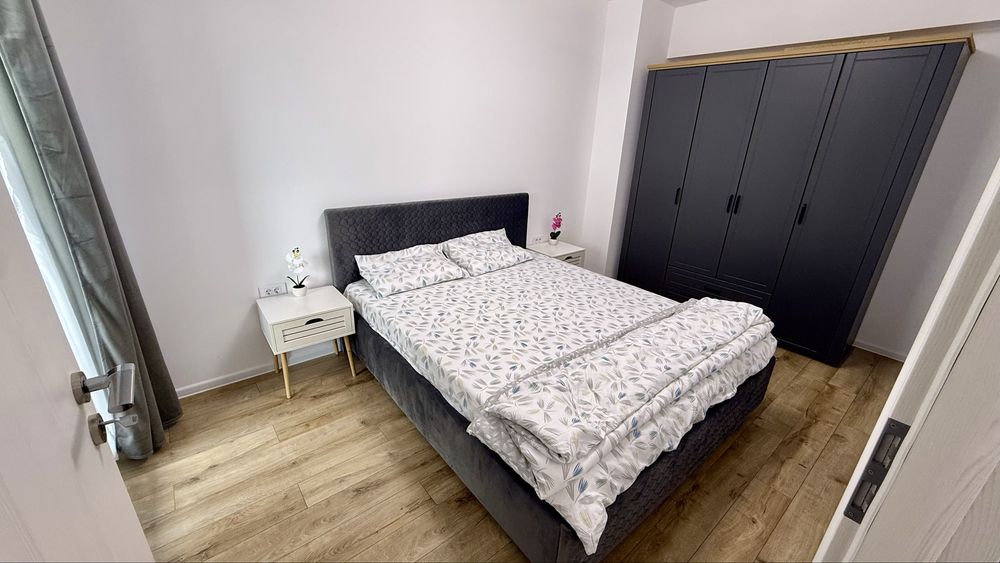 Studio de inchiriat 42 + 6mp terasa / Direct proprietar!