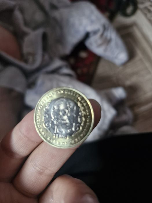 Продается монета 30 лет.