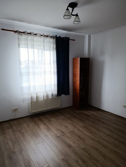 Apartament 2 camere de închiriat str. Prieteniei