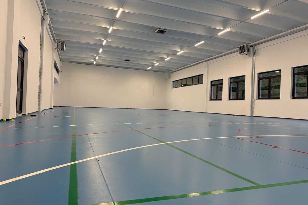 Complex de agrement si teren 10000mp zona Colibita constructie 2025