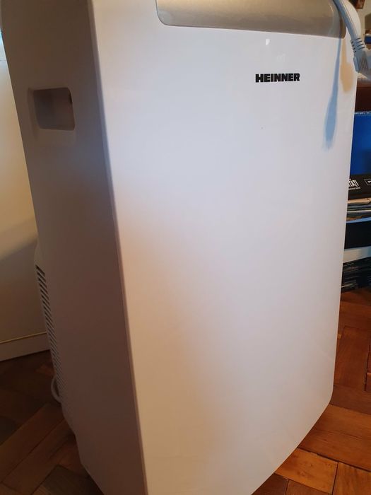 Aer conditionat portabil Heinner 12000 BTU