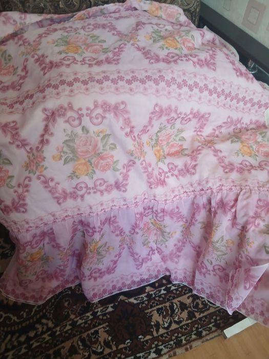 Продам покрывало на двухспалку.