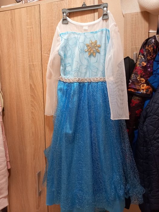 Роклята на Елза от Замръзналото кралство