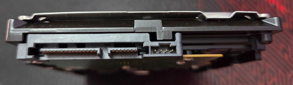 HDD: Seagate Barracuda 1TB - ST1000DM003 - 7200RPM - 3 броя