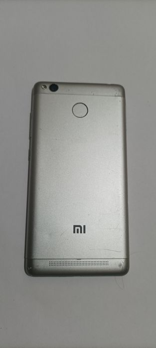 SONY XPERIA C5303, Redmi3, Nokia820.1.