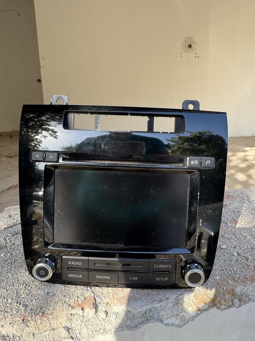 OEM Volkswagen VW Touareg 7P Radio 7P6035195 RCD-550