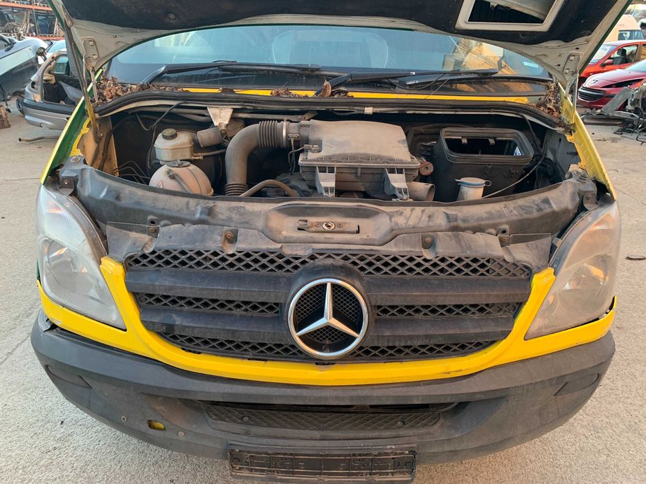 DEZMEMBREZ PIESE Mercedes SPRINTER W 906 313 CDI 3 panouri 2008 EURO 4