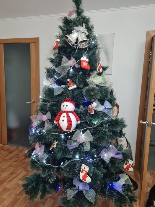 Продам Ёлку в отличном состоянии