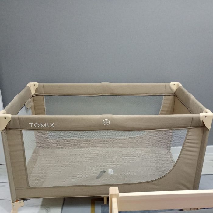 Манеж tomix в хорошем состоянии