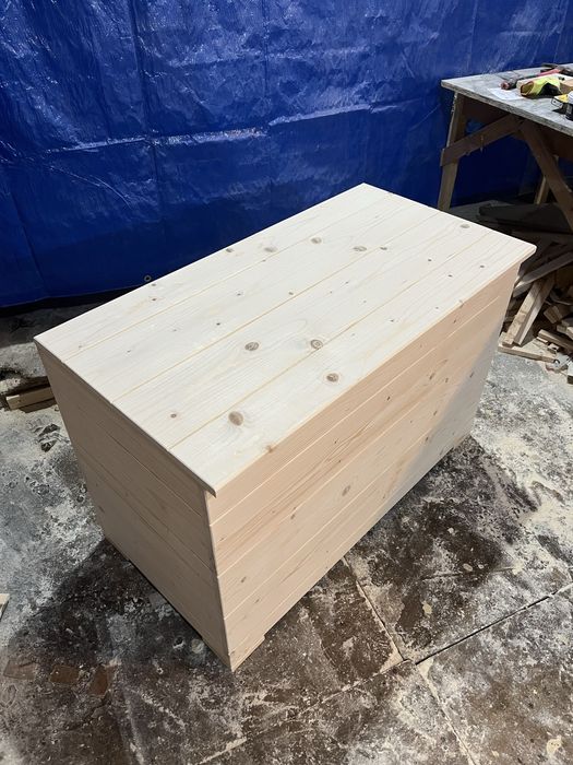 Ракла,сандък изцяло от масив