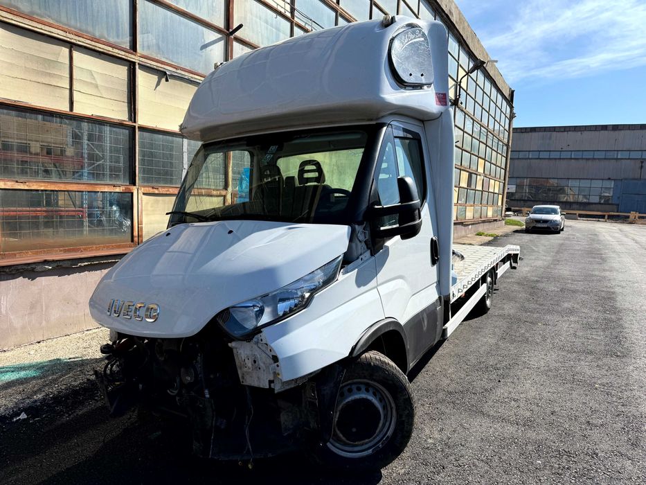 Iveco Daily platforma avariat