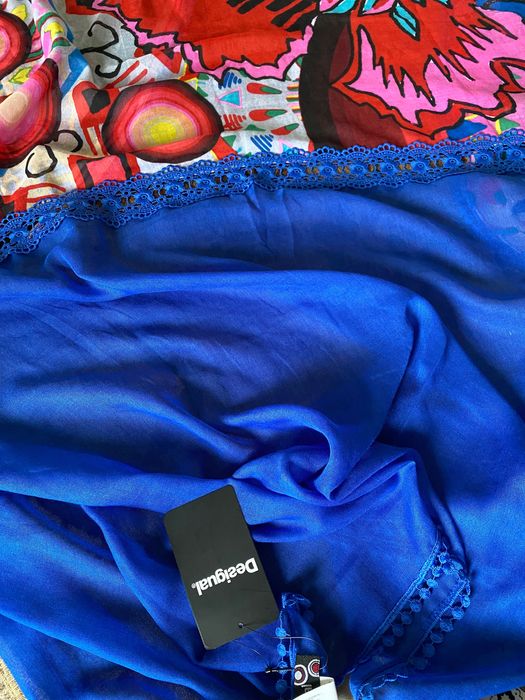 Дамски шал дезигуал