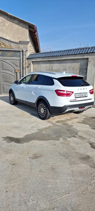 Lada Vesta Croos SW