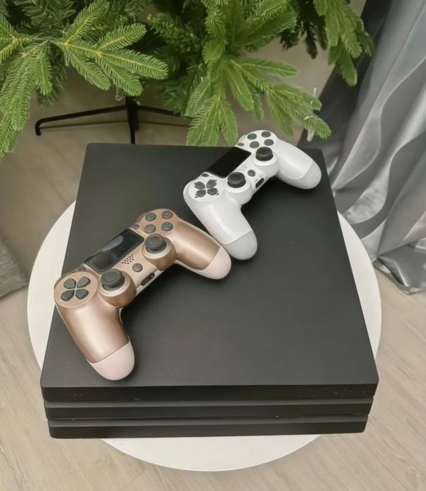 PlayStation 4 Pro на 1000Gb + игры | Торг