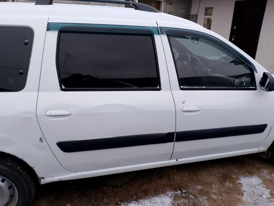 Продам 2 ларгуса