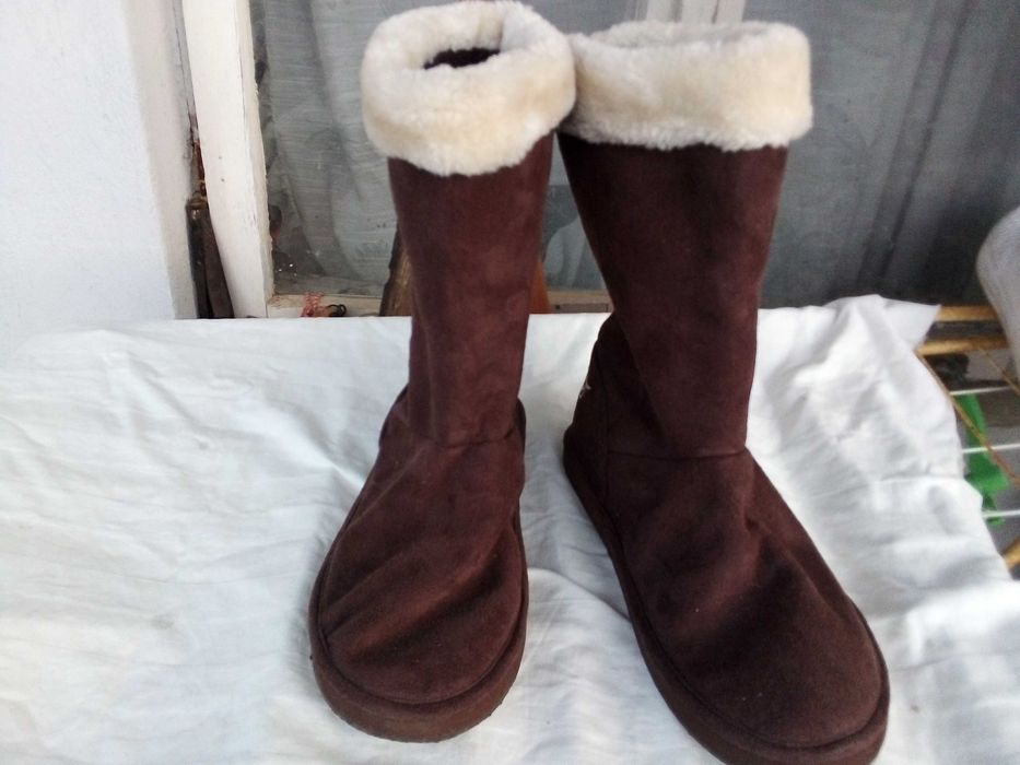 Дамски апрески / ботуши 39 номер