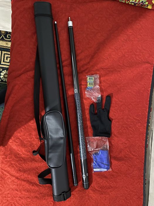 Продается Новый кии для бильярда