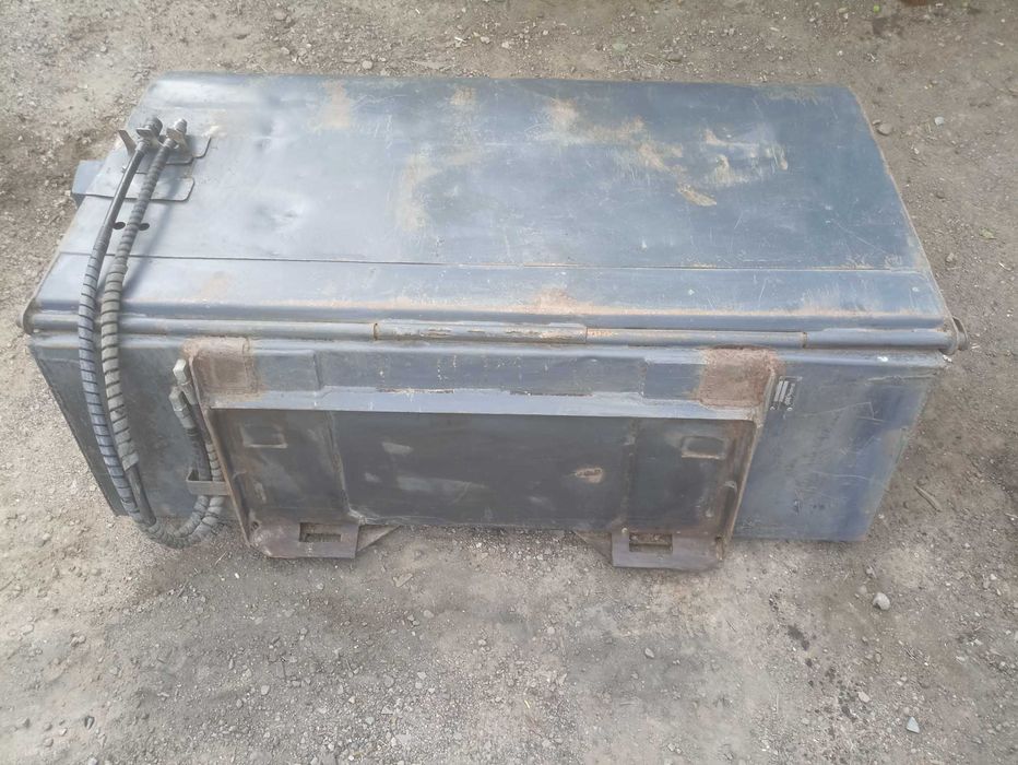 Щетка комунальная с накопителем sweeper 72 Bobcat