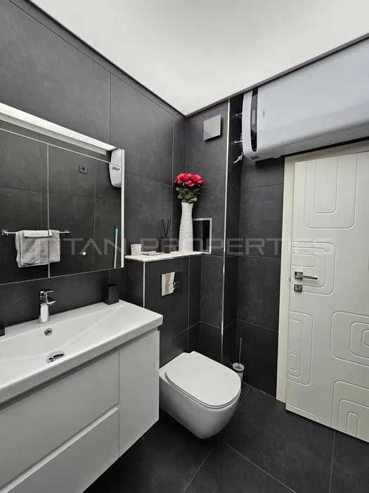 Продава се Двустаен апартамент в Пловдив, Тракия - 76 кв.м за 1948 €/кв.м - Снимка #6