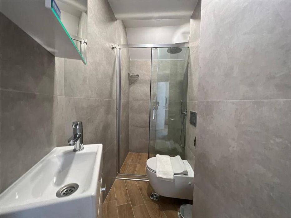 ЛУКСОЗЕН ТРИСТАЕН апартамент в района на Гръцка махала!