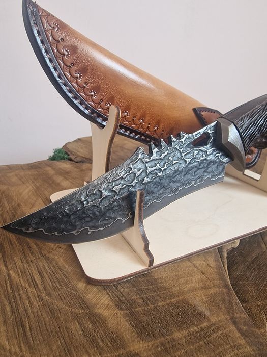 Ловни Ножове - Ръчна изработка от Дамаска стомана, абанос, тюркоаз