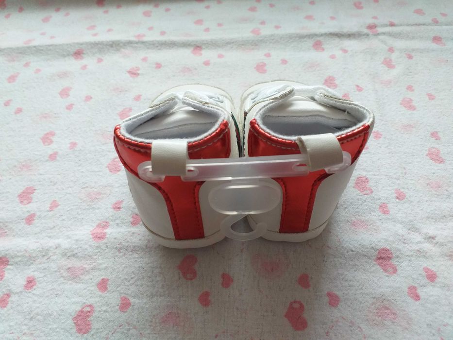 Бебешки маратонки / обувки / буйки Gucci / Гучи - НОВИ