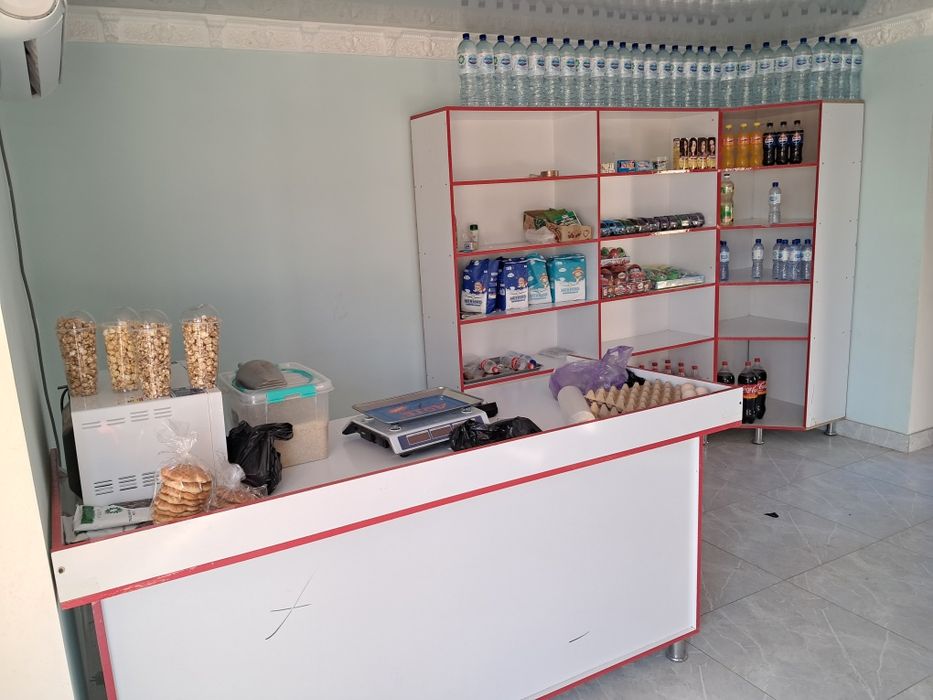 Savdo rastalari sotiladi sifatli tayyorlangan holati yaxshi