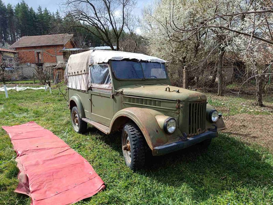 Продавам Джип Gaz 69