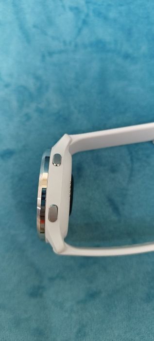 Спортивные часы Garmin Venu 2s с Амолед экраном