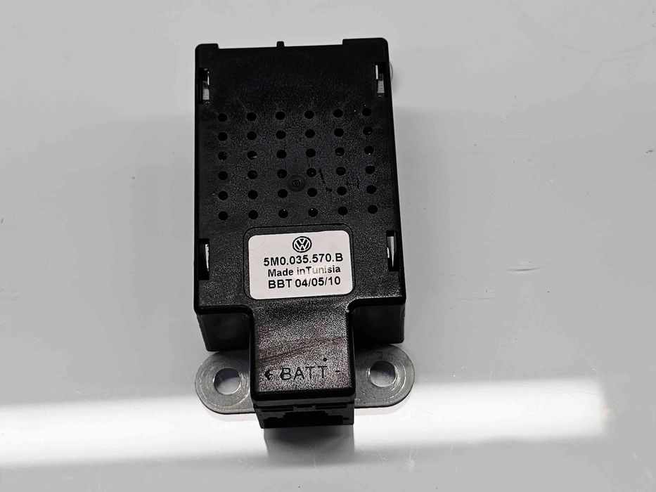 Amplificator audio Volkswagen Golf 6 (5K1) [Fabr 2009-2013] 5M0035570