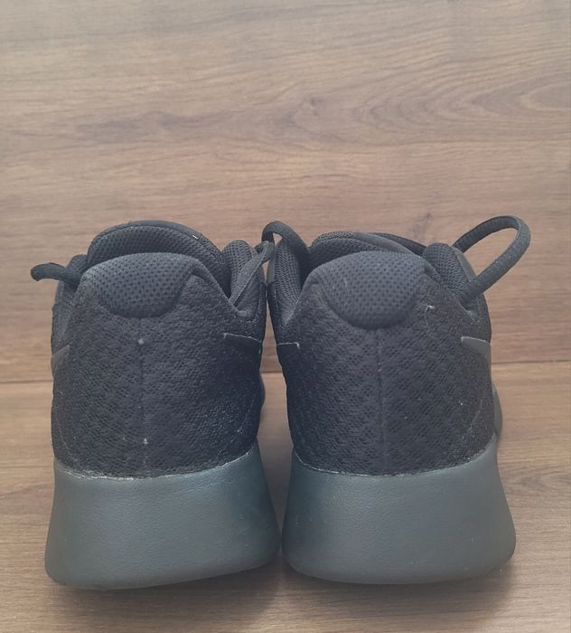 Nike/оригинални детски маратонки-36номер
