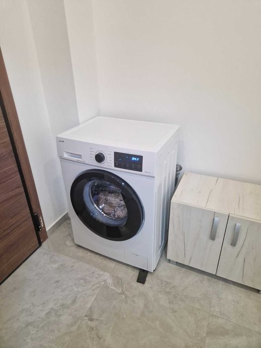 Дава се под наем Едностаен апартамент в София, Студентски град - 40 кв.м за 561 € - Снимка #17