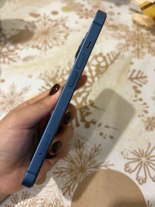 Продам айфон 13 254 гб