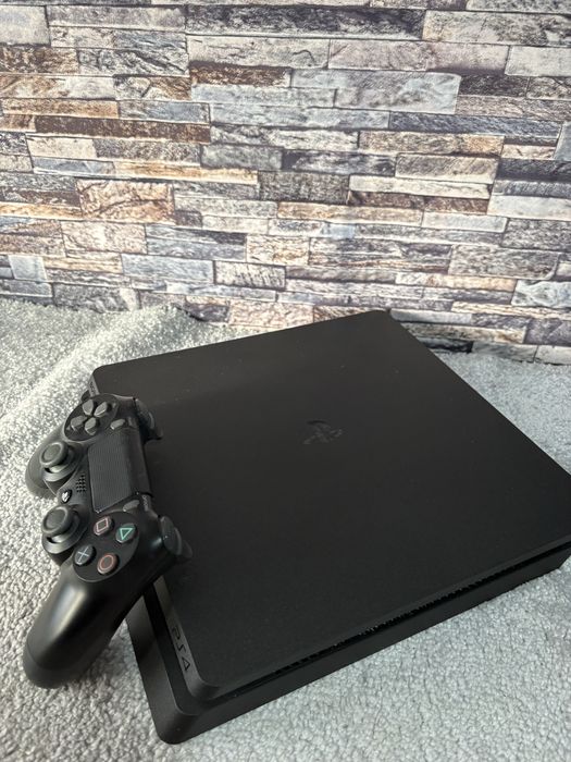 FULL BOX - PS4 modat Hen.