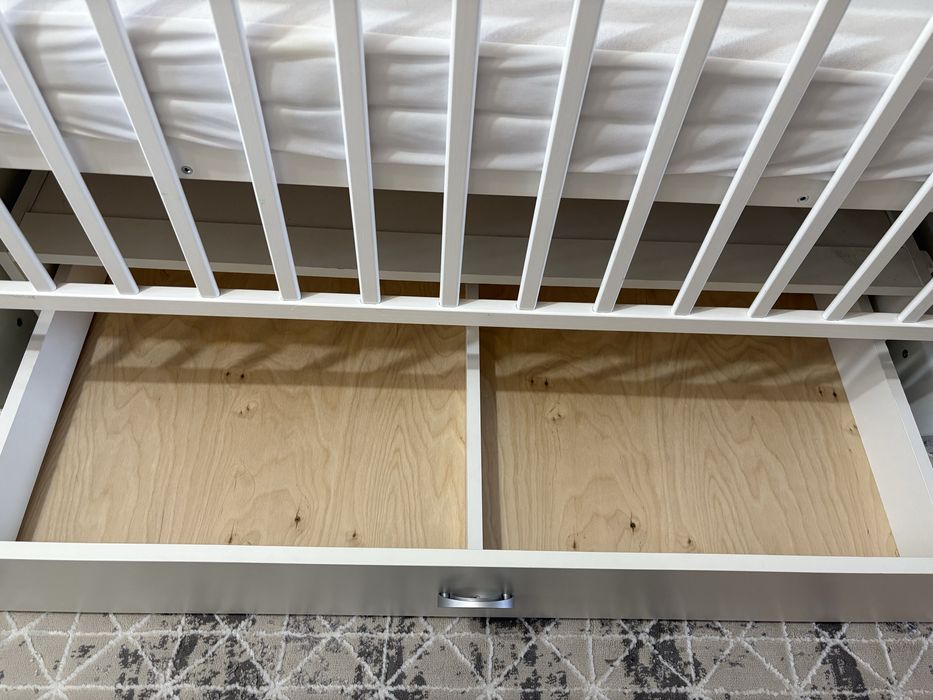 Продам детскую кроватку