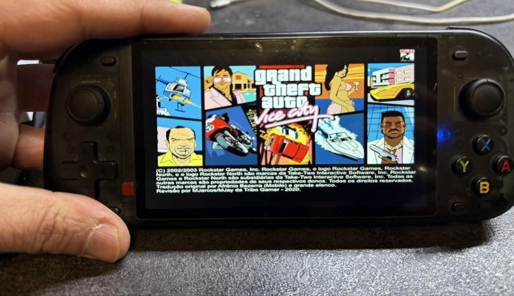 Игрова конзола с ретро игри 128гб 5.1 инча