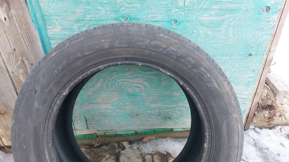 Продам летний шины