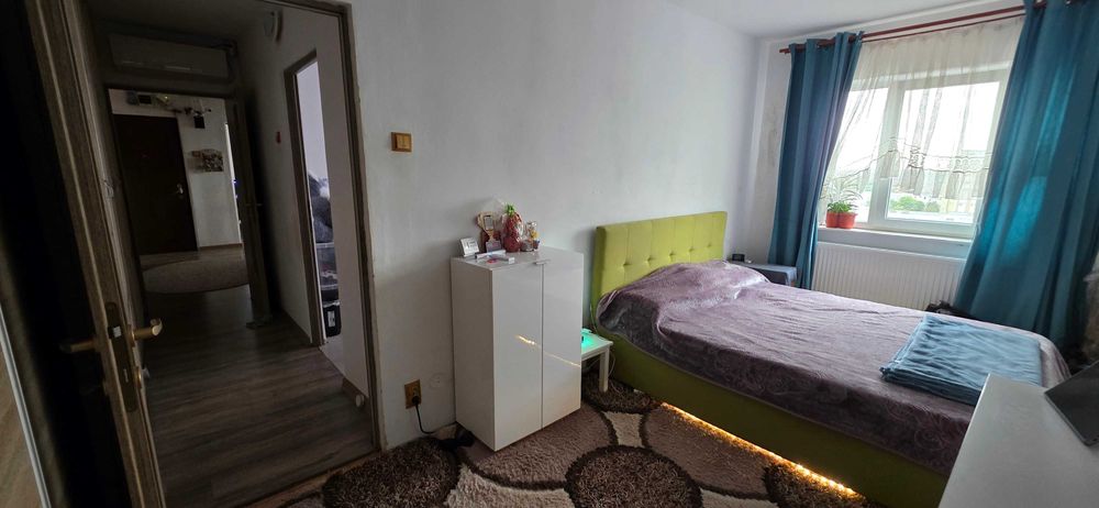 Apartament de vanzare Lebada 5 colturi